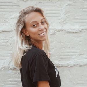 Meet your Posher, Madeleine